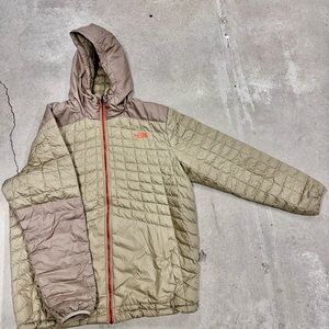 The North Face Thermoball, Beige Quilted Jacket with Orange Trim
